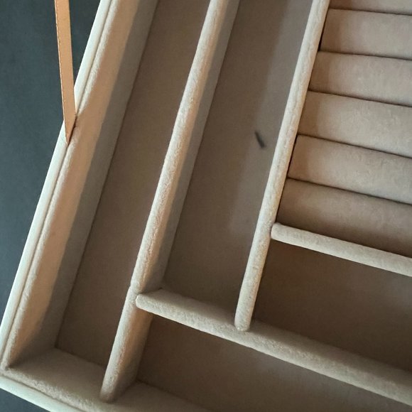 SONGMICS Jewelry Box with Glass Lid EUC - Picture 4 of 6